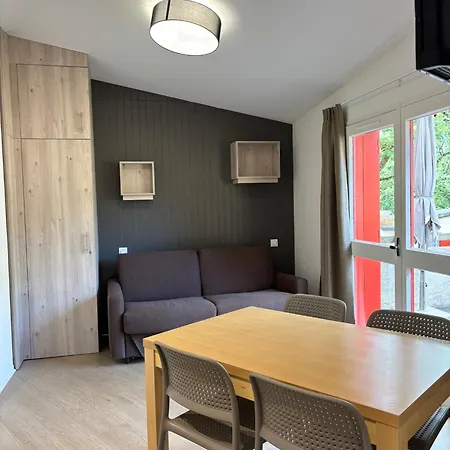 Parque de vacaciones Vvf Aveyron 3*