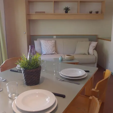 Parque de vacaciones Vvf Aveyron Najac