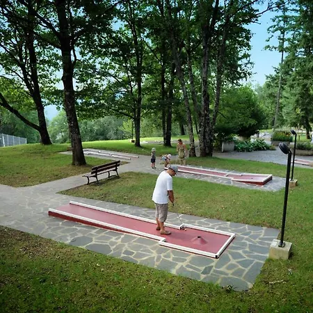 Vvf Aveyron Holiday park 3*