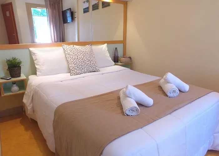 Vvf Aveyron Parque de vacaciones Najac