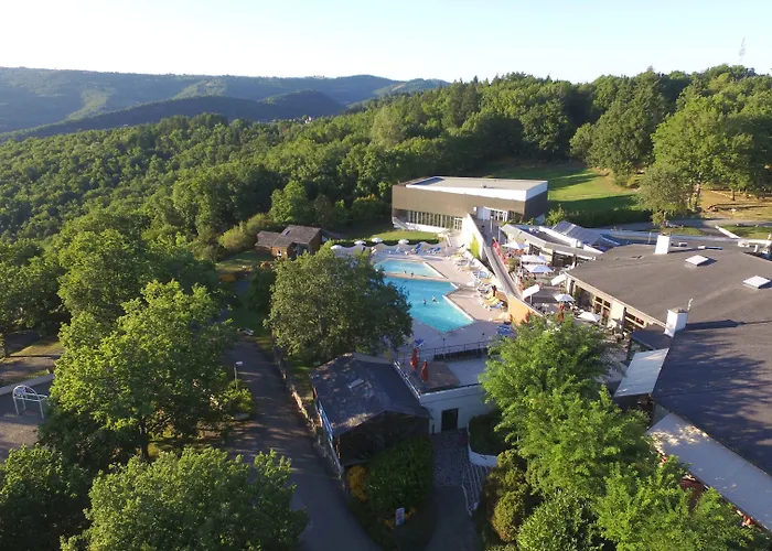 Vvf Aveyron Parco vacanze 3*